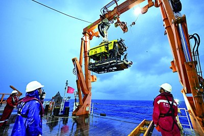 我国深海研究再添“科考利器” 我国深海研究再添“科考利器”